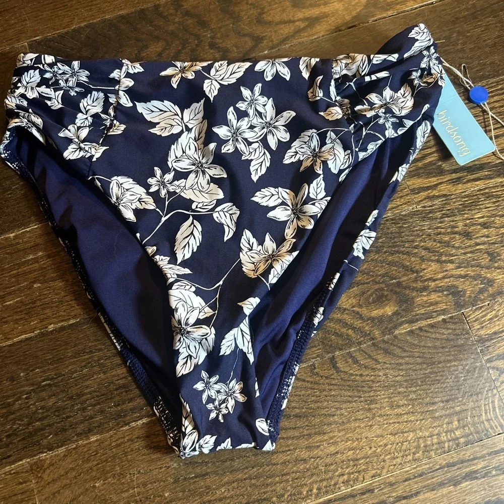 Birdsong Moonflower‎ Bikini Bottom Womens Size Medium NWT Floral Swimwear